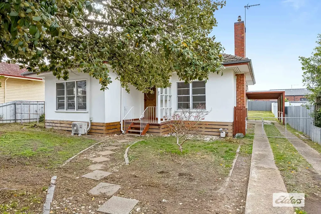 23 Laidlaw Street, Ararat, VIC 3377