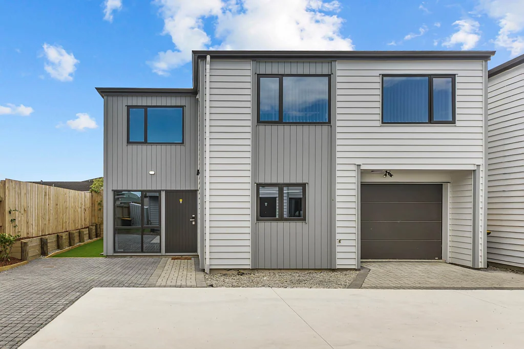 Papatoetoe 4房  "Spacious Standalone Masterpiece Awaits"