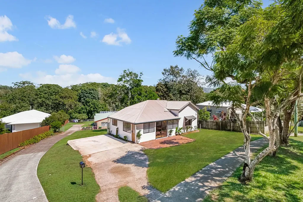 Palmwoods 3 Bedroom Approved Development Opportunity in the Heart of Palmwoods