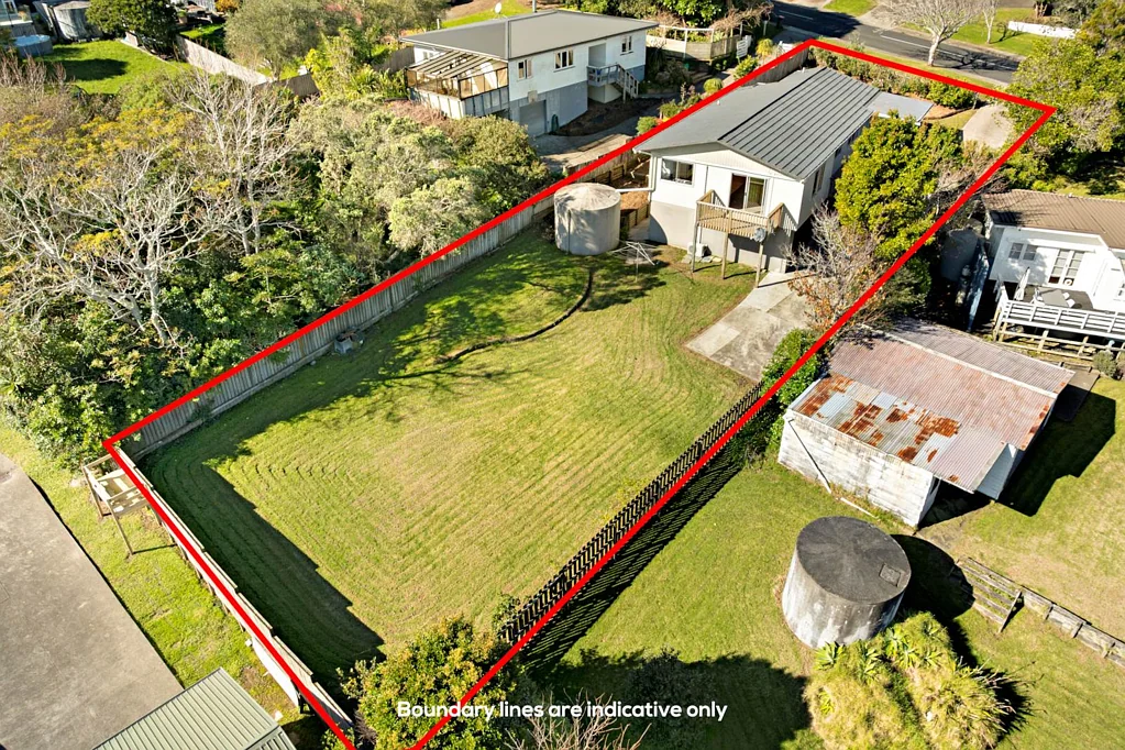 7 Brian Crescent, Stanmore Bay, Rodney, Auckland