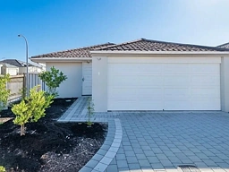 1/2 Positano Crescent, Yangebup