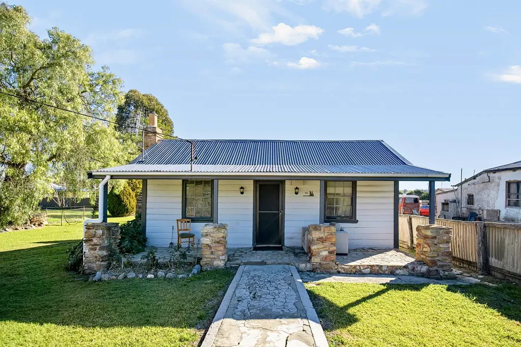 Kandos 2房  CHARMING COTTAGE ON 1,349SQM