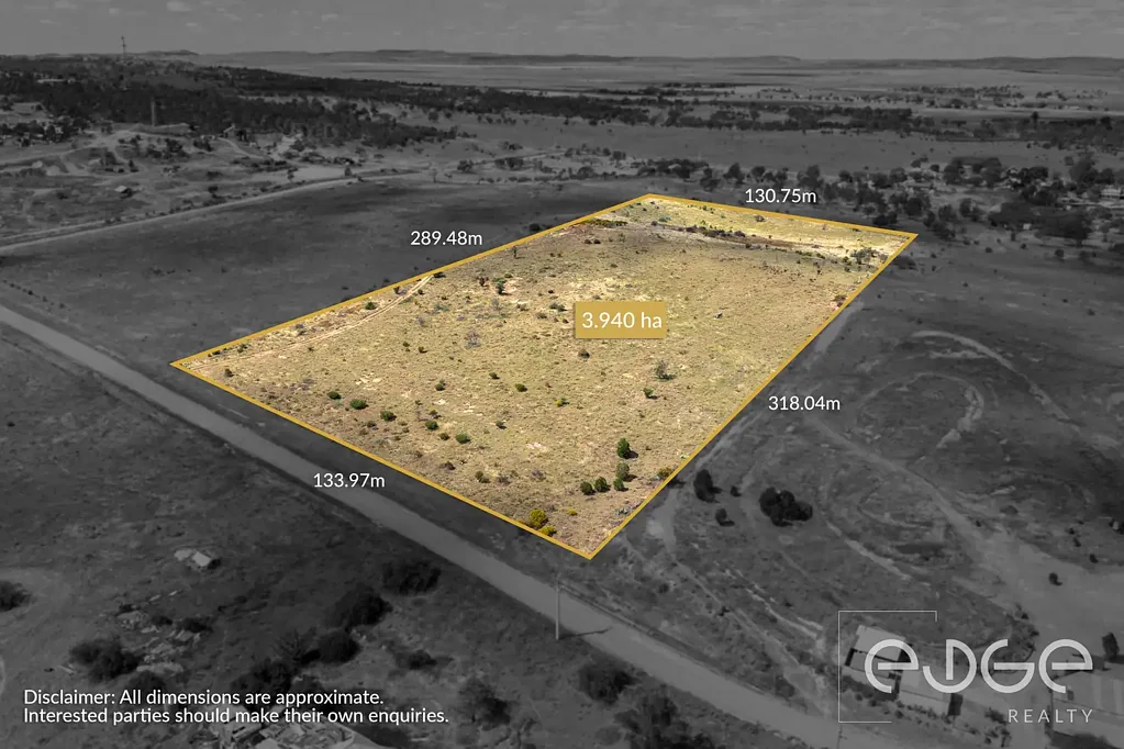 Peterborough 3.940ha of Elevated Country Living With Views to Remember!