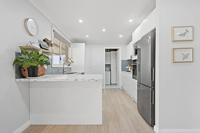 Currans Hill 3房 清新现代家庭住宅，带超大后院！ Fresh & Modern Family Home with an Oversized Backyard!