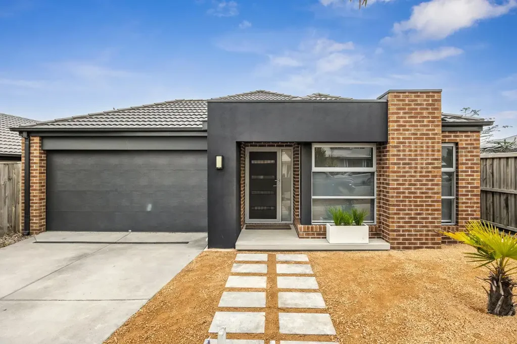 Torquay 4房  CONTEMPORARY FAMILY LIVING IN A PRIME TORQUAY LOCATION