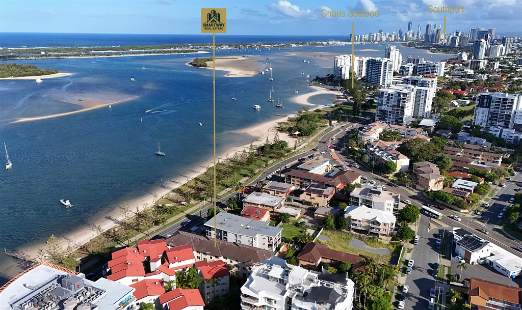 Biggera Waters 1部屋 Coastal Comfort with Water Views in a Quiet, WellKept Complex