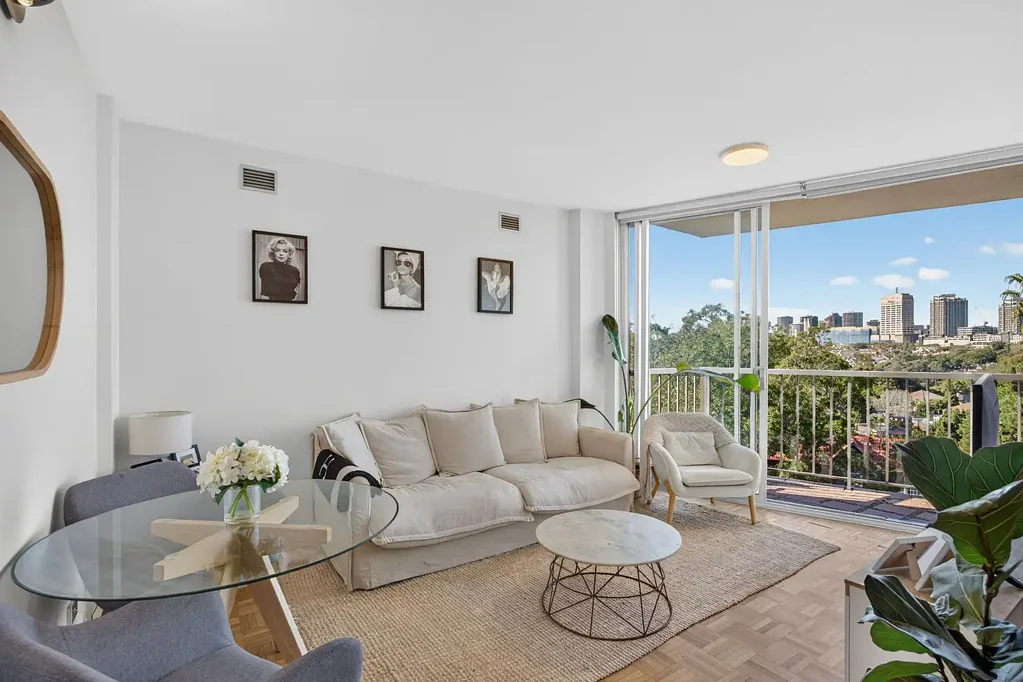 Woollahra 2Phòng ngủ Sunlit North-East Retreat with Sweeping District Views in the Heart of Woollahra