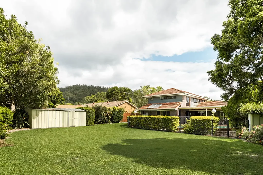 6 Duntreath Street, Keperra, QLD 4054
