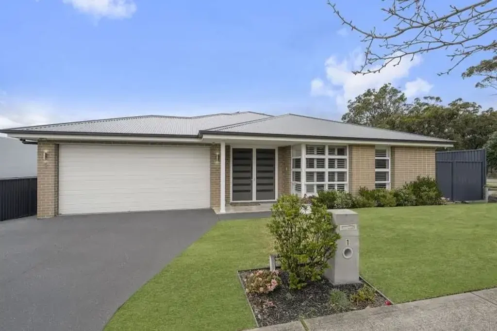 1 Rosemeadow Drive, Gwandalan, NSW 2259