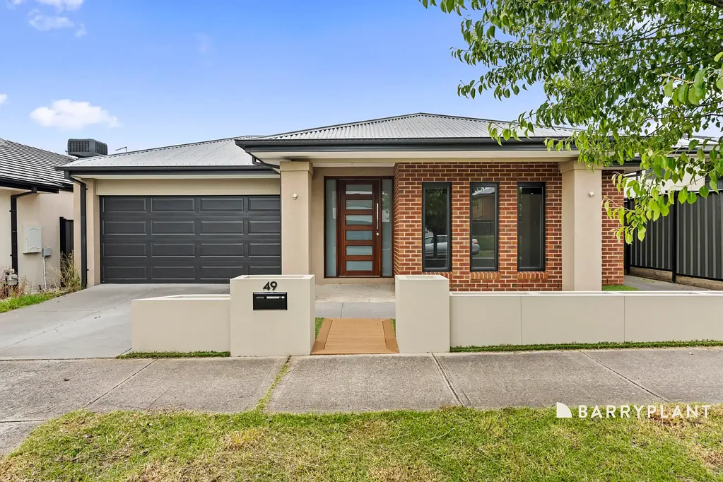 Modern Family Living in a Prime Craigieburn Location