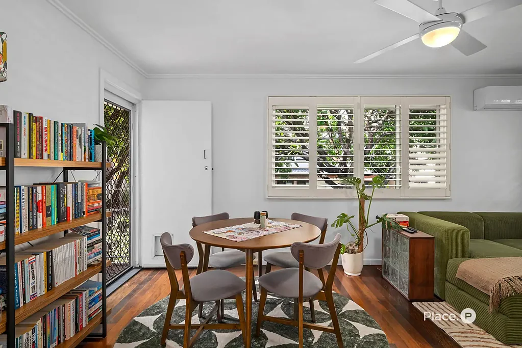 Camp Hill 2Zimmer Modern Comfort Meets Everyday Convenience in a Peaceful Camp Hill Location