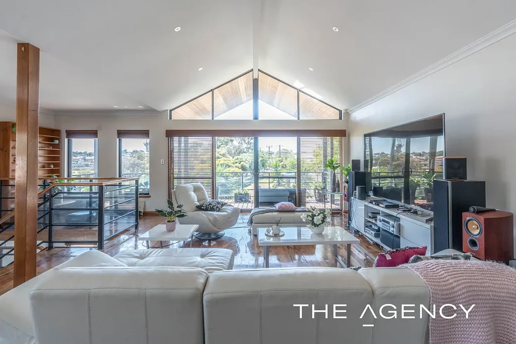 15 Joyce Street, Scarborough, WA 6019