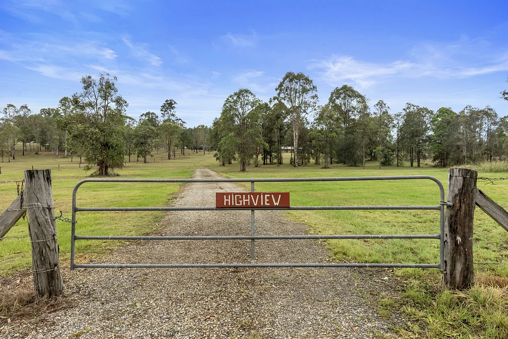 61 Thornside Road, Widgee, QLD 4570