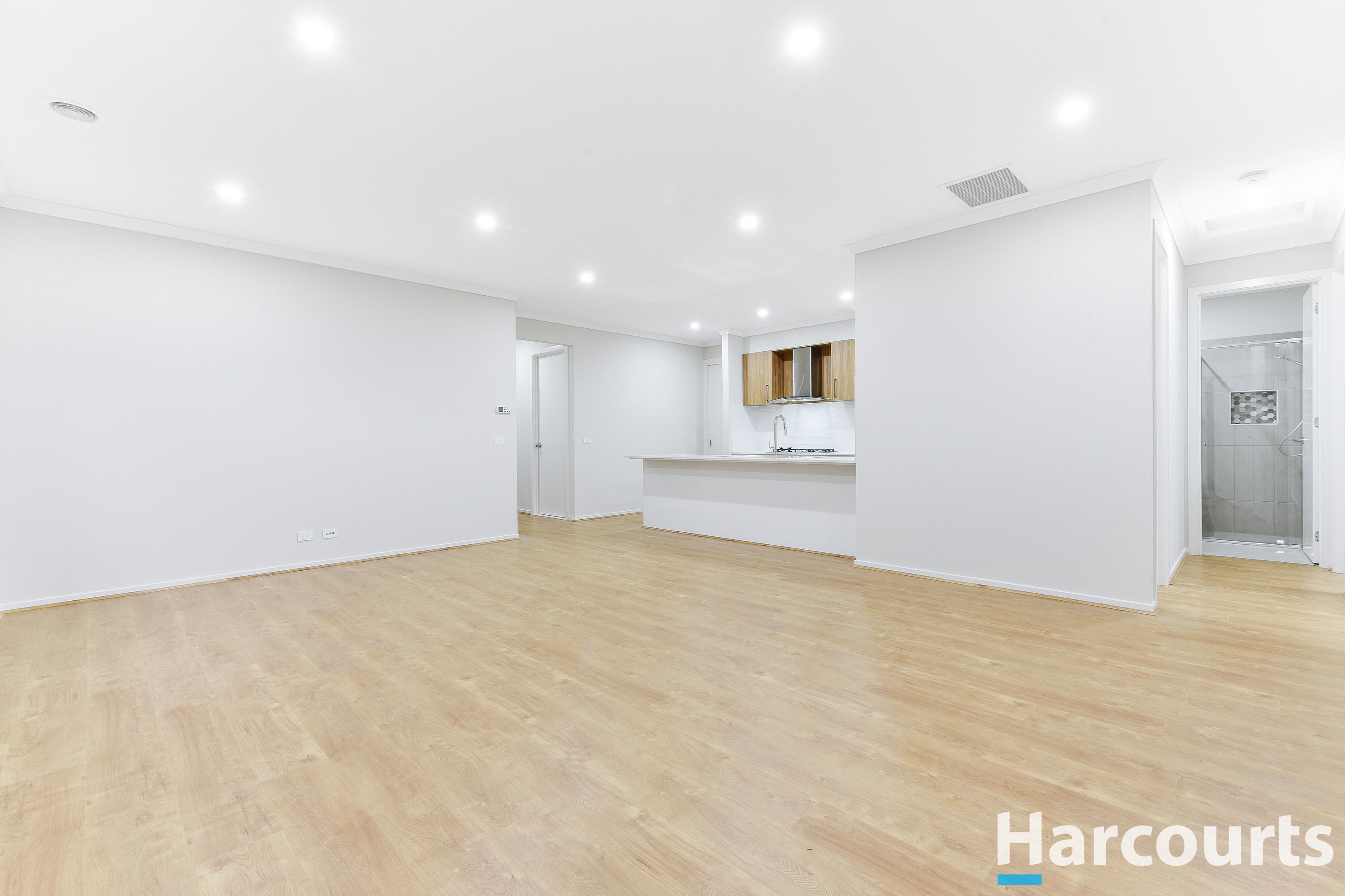 17 HASTINGS WAY, NAR NAR GOON NORTH VIC 3812, 0房, 0浴, House