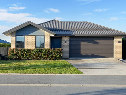 Rolleston 3部屋 Owners have bought - this must Sell!