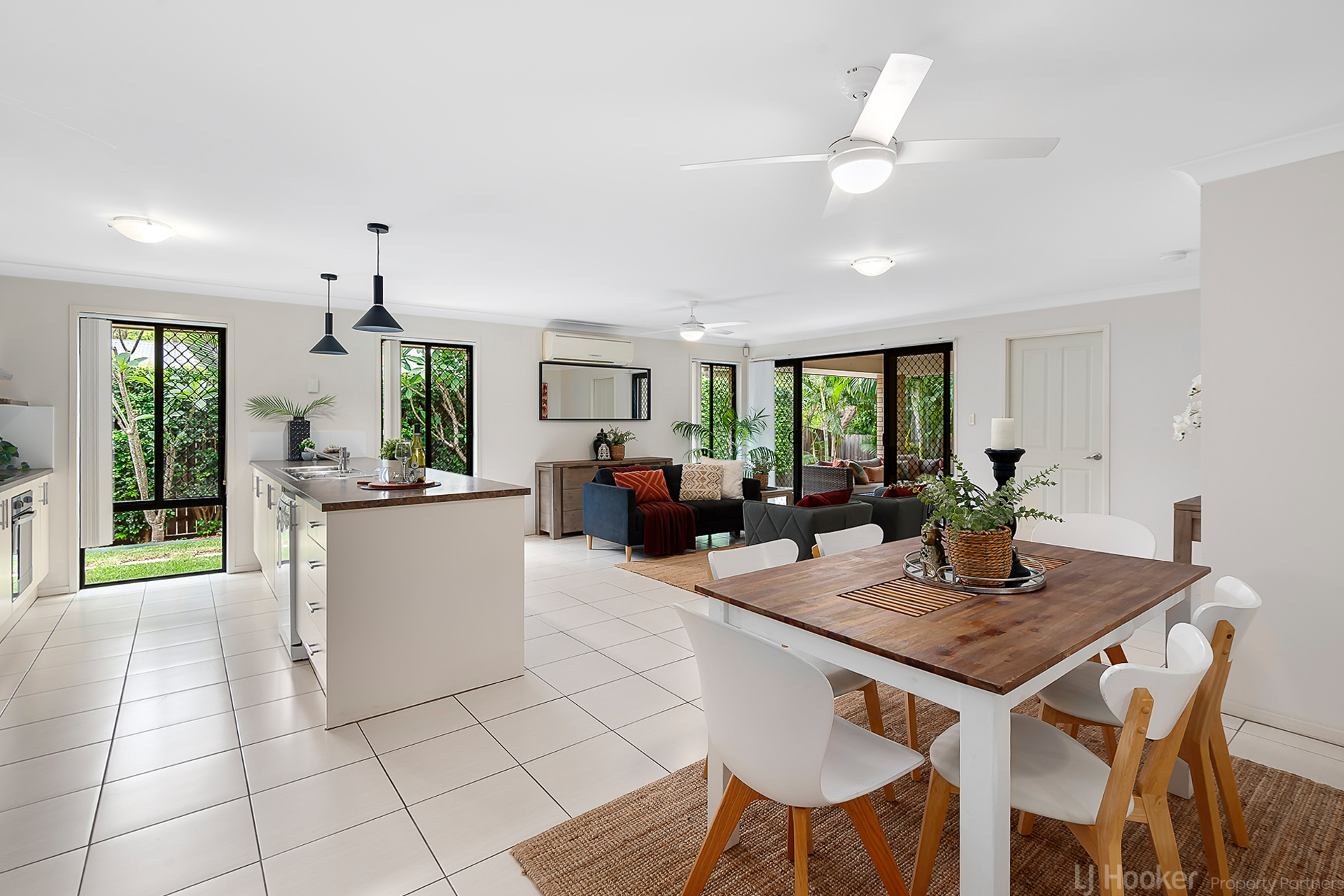 13 HIGHLAND PL, FOREST LAKE QLD 4078, 0 Bedrooms, 0 Bathrooms, House