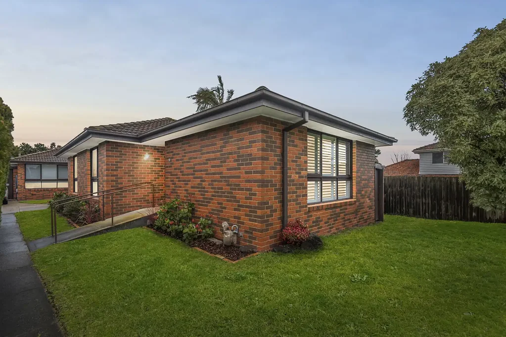 Frankston 2 Bedroom A Hidden Gem Moments from Frankston CBD