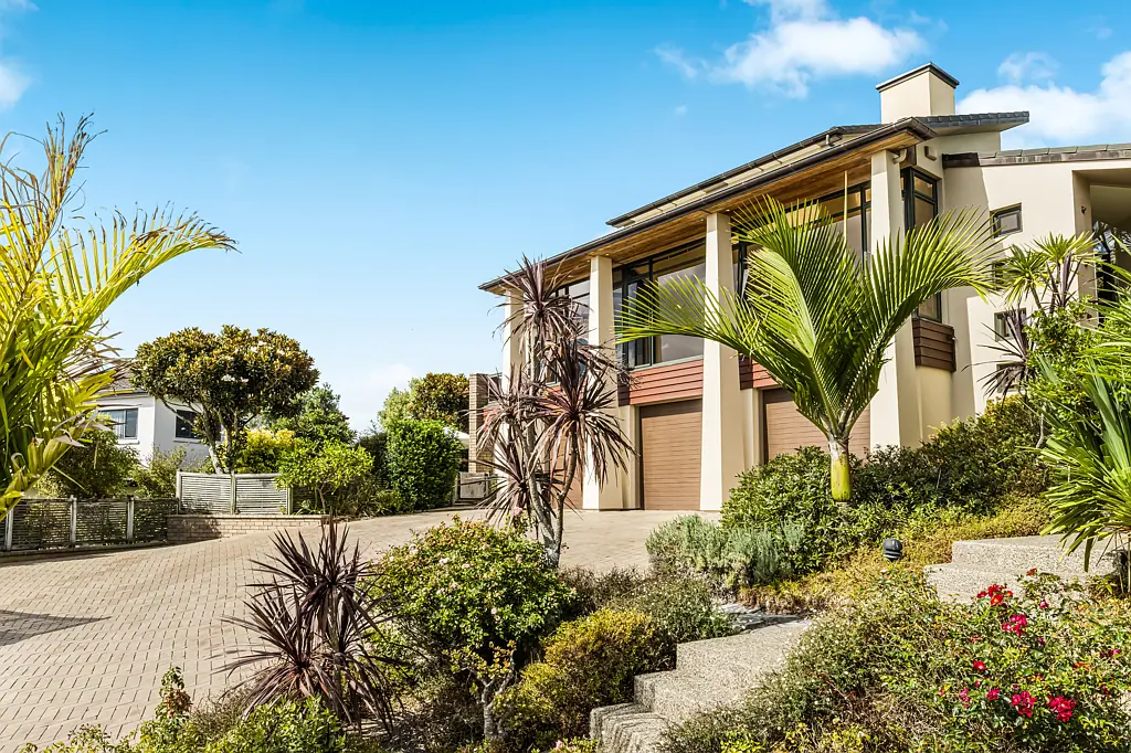 9 St Clair Place, Browns Bay, North Shore City, Auckland
