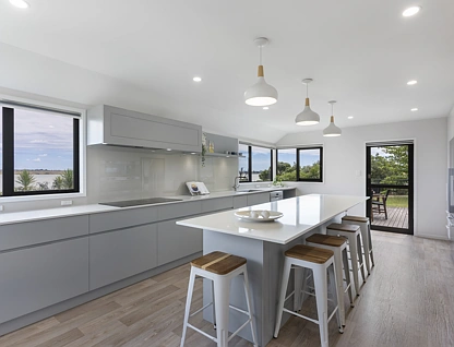 55 St Annes Crescent, Wattle Downs, Manukau City, 7房, 7浴, Home & Income