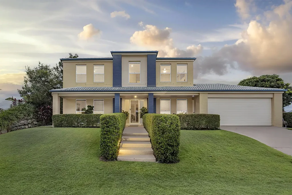 Bridgeman Downs 5 Slaapkamer Expansive Family Home in the Habitat Estate!