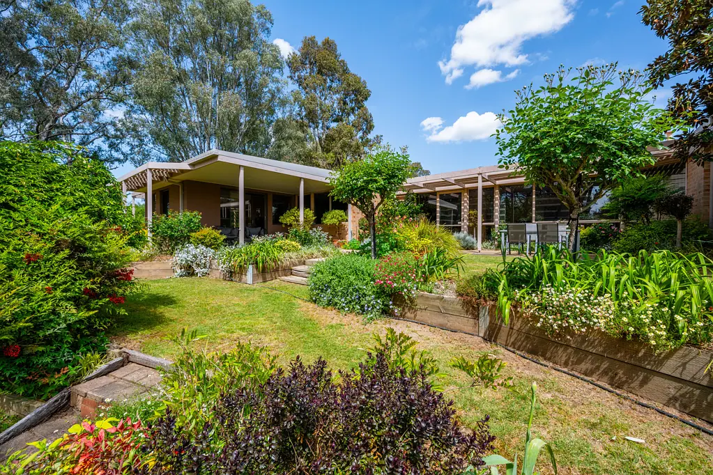 35 McFarland Road, Wodonga, VIC 3690