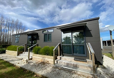 Modern Rural Retreat: 1-Bedroom Country Oasis ...