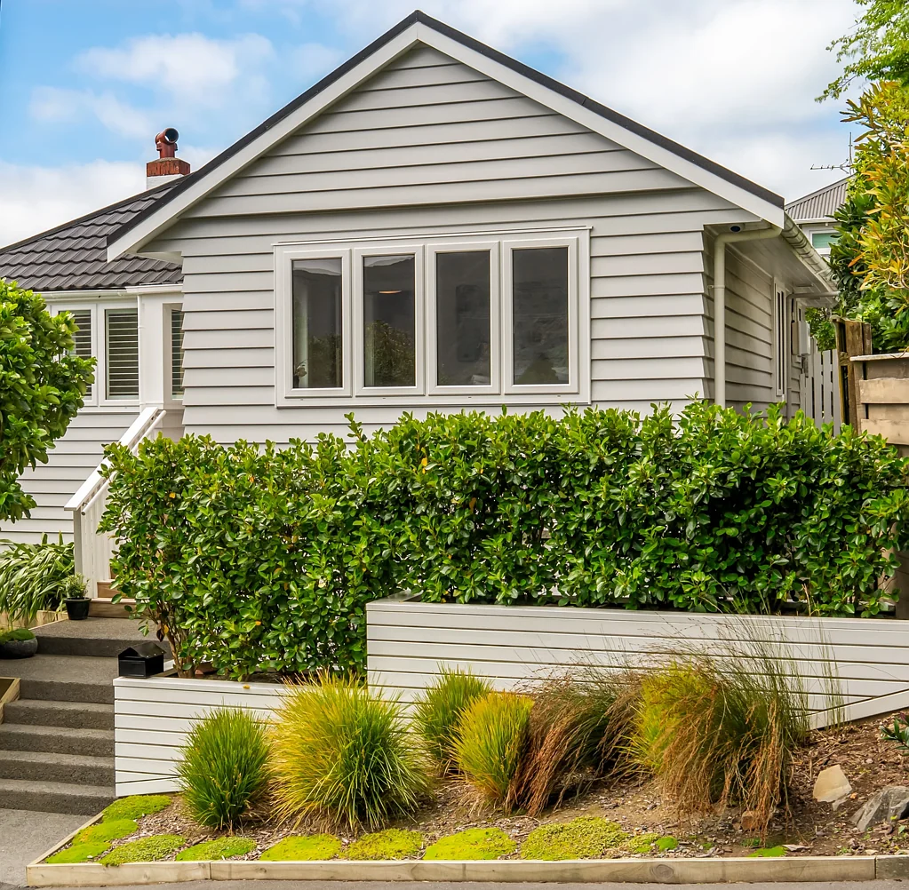 Wadestown 4कमरा ENVIABLE CHARACTER - MODERN COMFORT