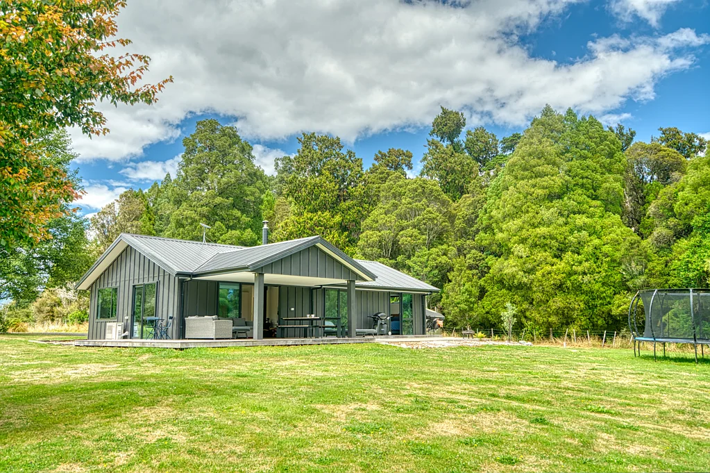 5 Fairway Drive, Moana, Grey, West Coast