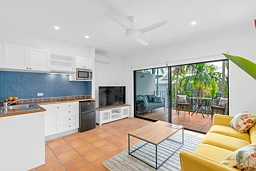 27/62-64 Davidson Street, Port Douglas