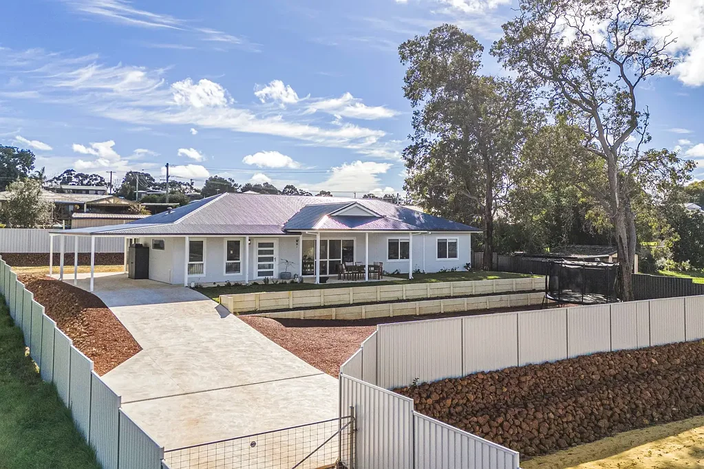 Gingin 4Moenga Brand New Family Home Offering Modern Comfort & Peaceful Country Living