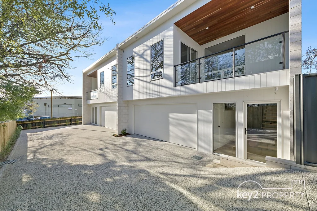 2/13 Flowers Court, Newstead, TAS 7250