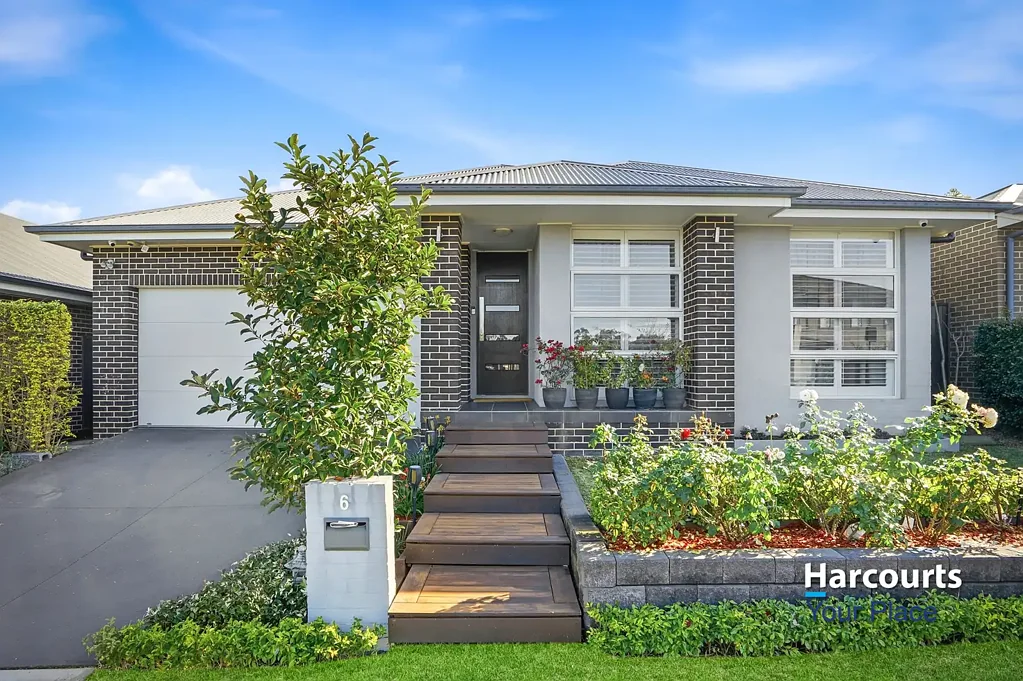 Jordan Springs 4 Slaapkamer Pristine McDonald Jones Family Home with an Expansive Floorplan