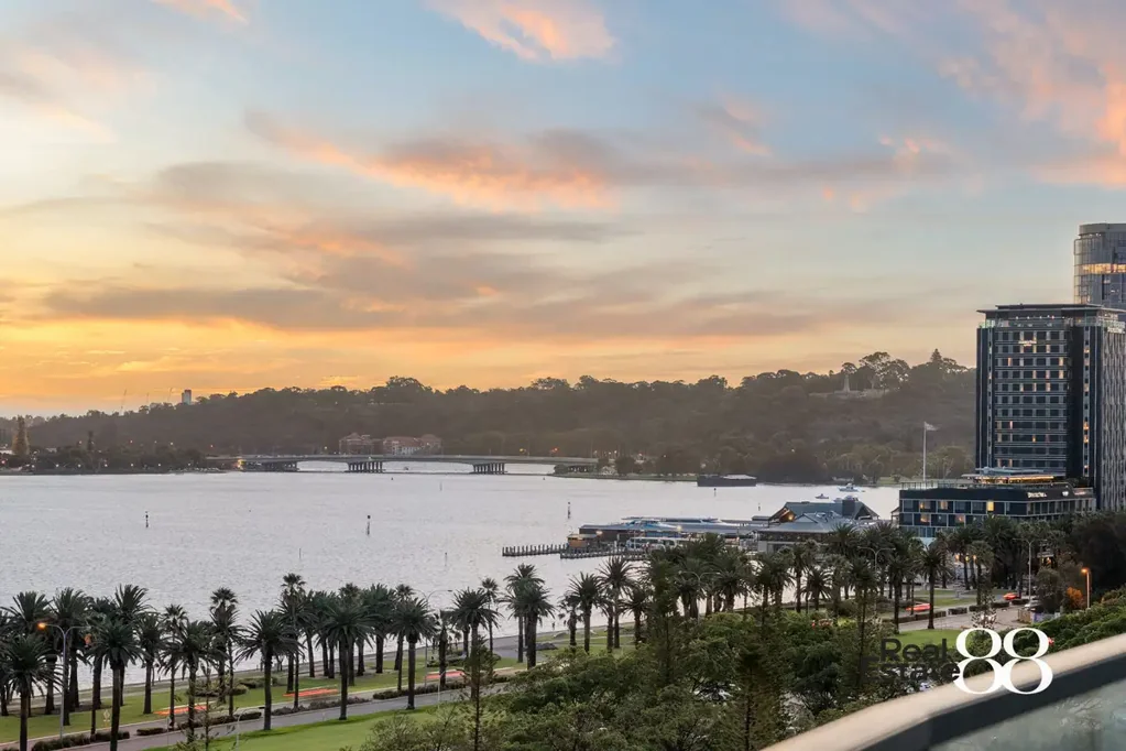 Perth 2房  Expansive Luxury with Panoramic Swan River Views!