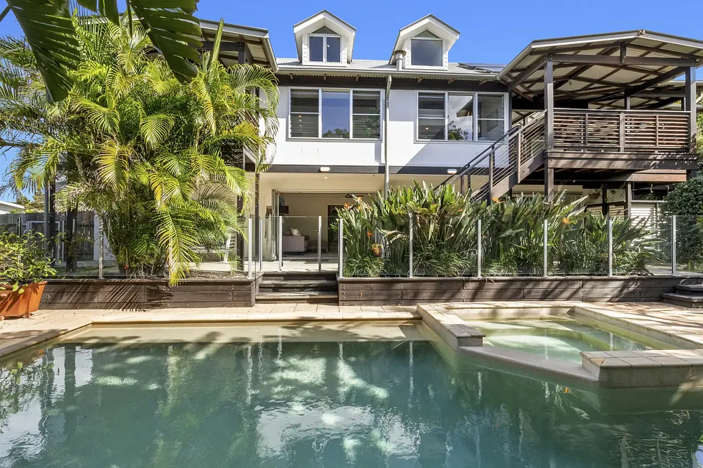 Casuarina 5 Bedroom A STRIKING ARCHITECTURAL RESIDENCE DESIGNED FOR MULTI-GENERATIONAL LIVING - STEPS FROM THE BEACH