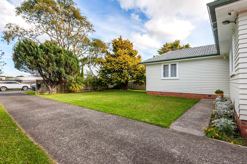 Manurewa 3房  Character Bungalow Meets Designer Soul...