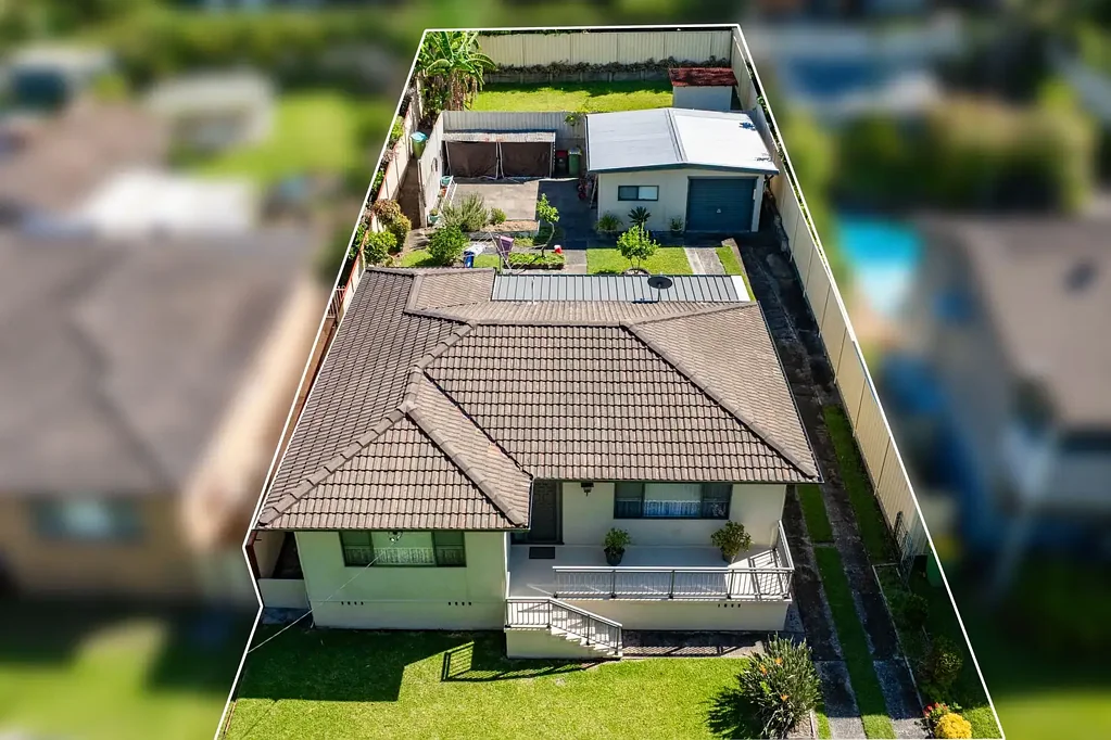 49 Elaine Avenue, Berkeley Vale, NSW 2261