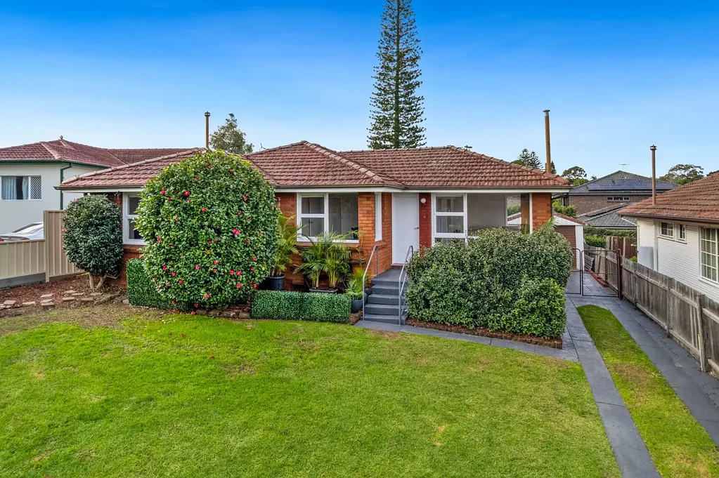 Ryde 3Moenga Charming Family Home in a Highly Convenient Ryde Location