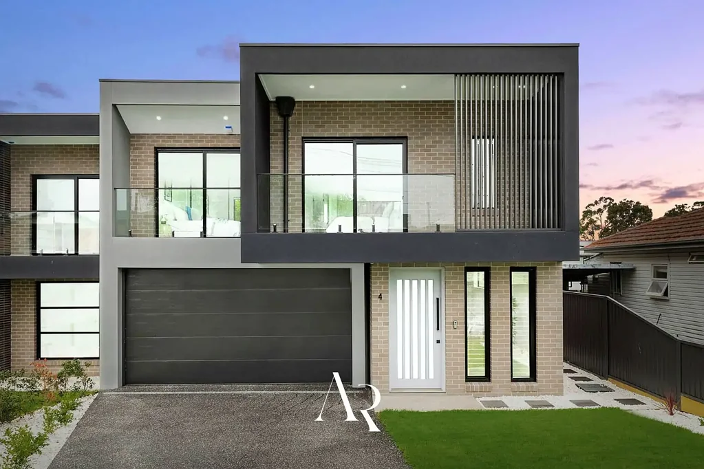 Padstow Heights 5 Bedroom Grand and Architecturally Designed Residence