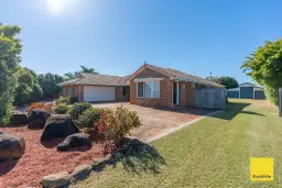 10 Coral Cove Drive, Coral Cove