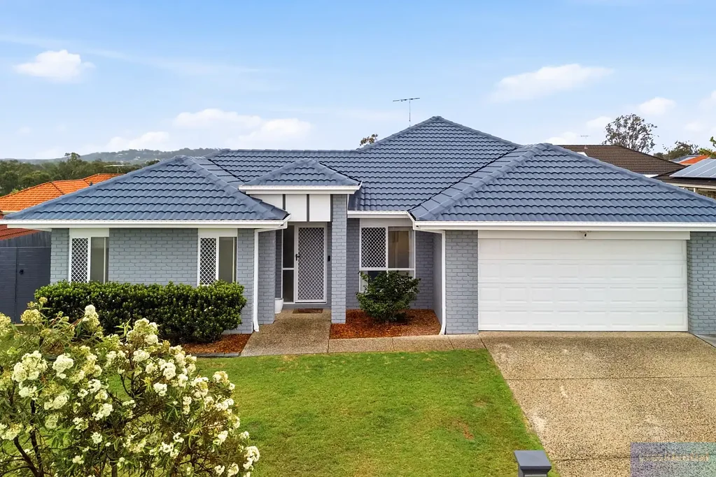 Edens Landing 4ਬੈੱਡਰੂਮ Beautifully Renovated Haven Designed for Comfort and Entertaining