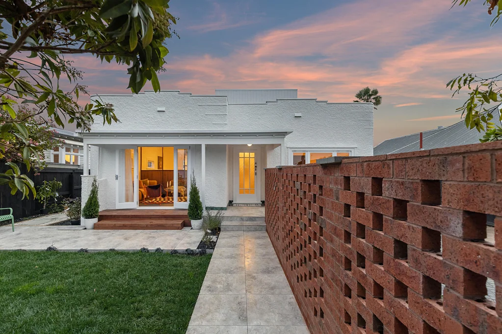 Point Chevalier 3Kwarto Mid-century magic, completely reimagined