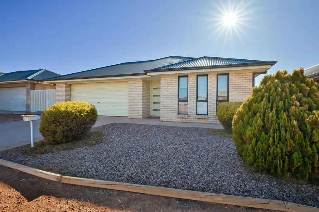 10 Gale Street, Whyalla Jenkins, SA 5609