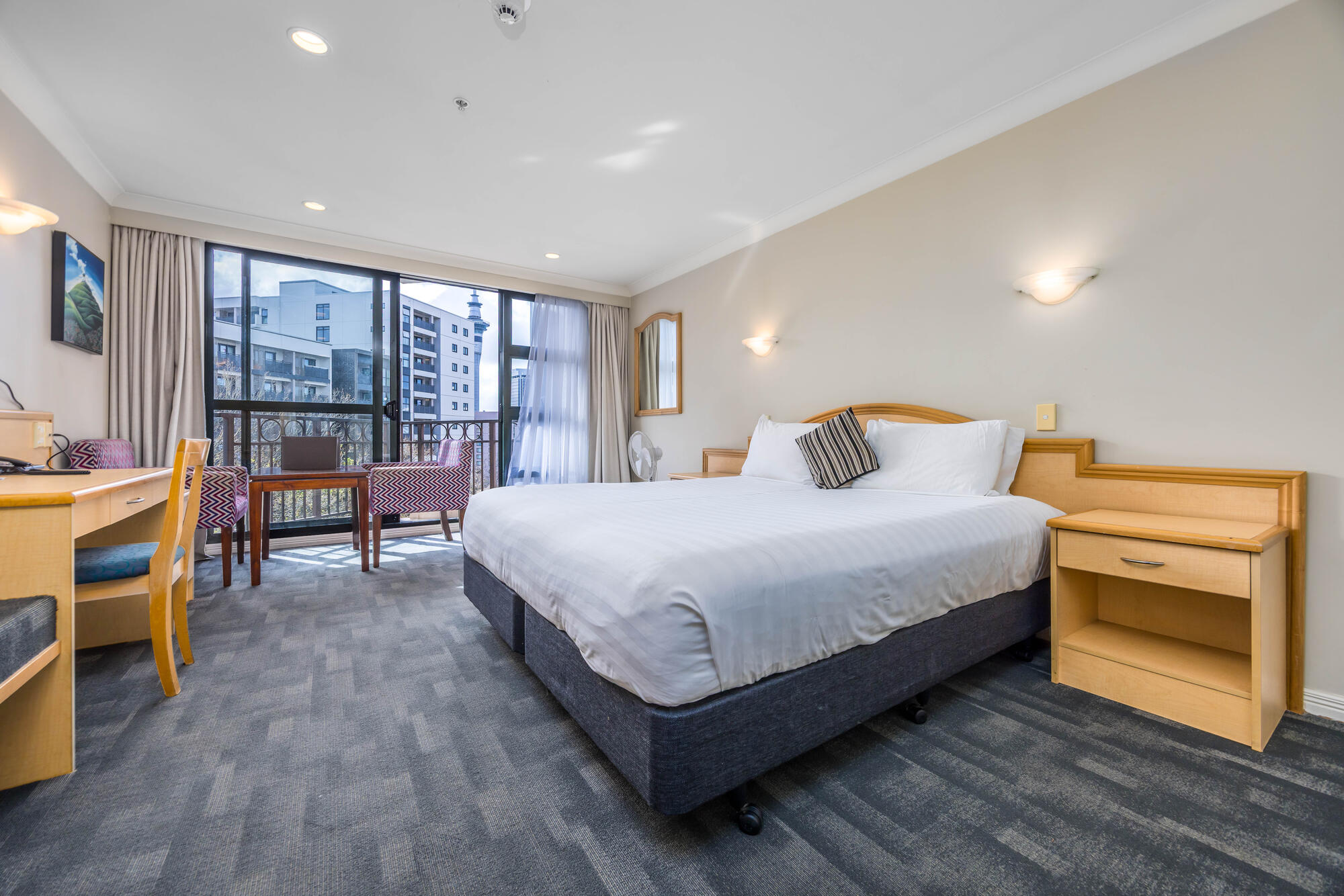 4J/100 Greys Avenue, Auckland Central, photo 3