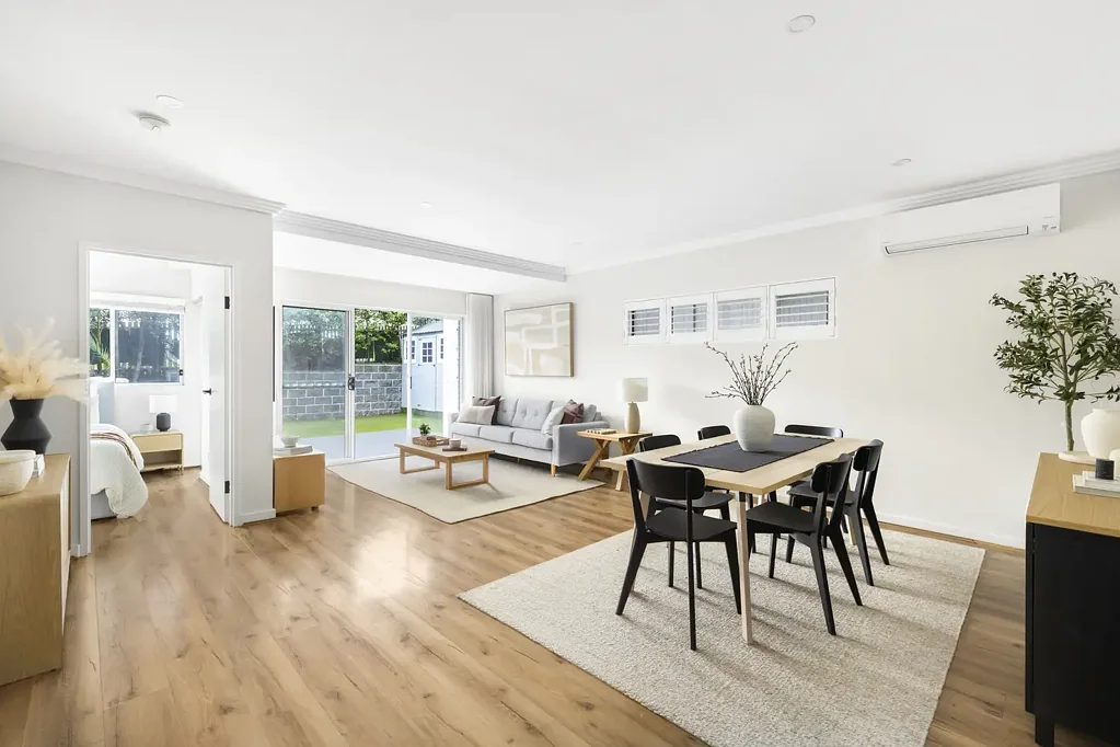 Manly Vale 2غرفة نوم Effortless indoor-outdoor living in a prime Manly Vale setting