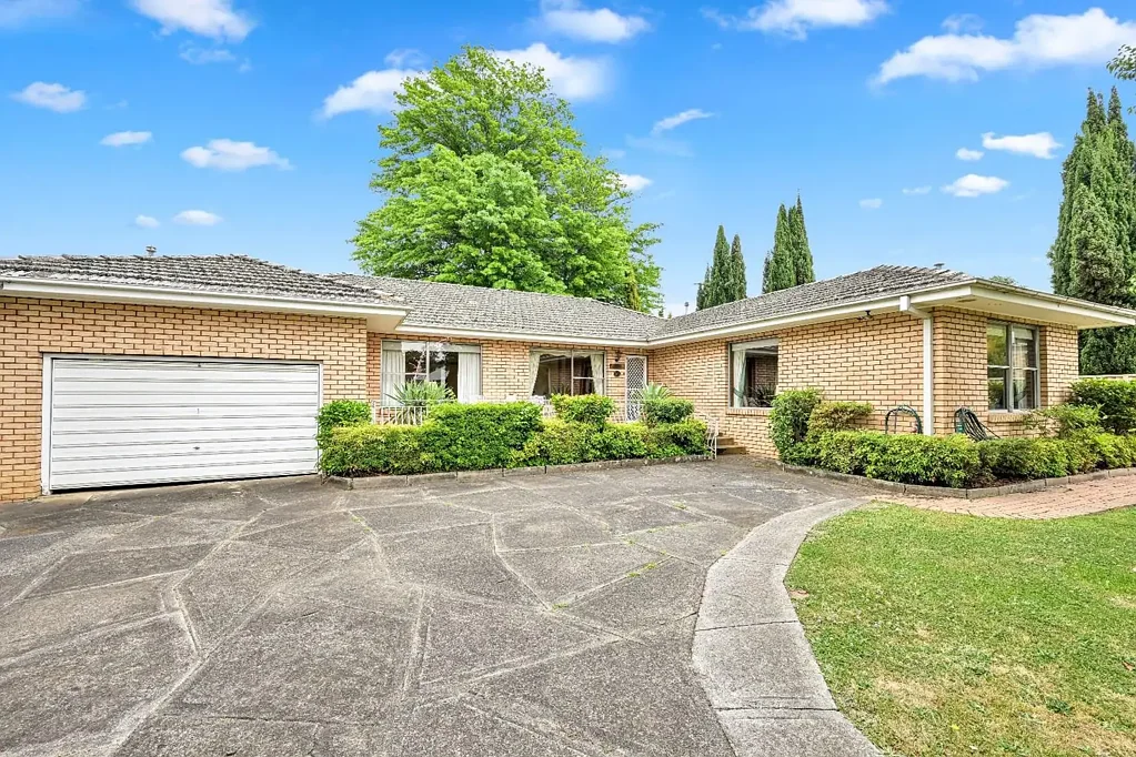 167 Woodward Street, Orange, NSW 2800