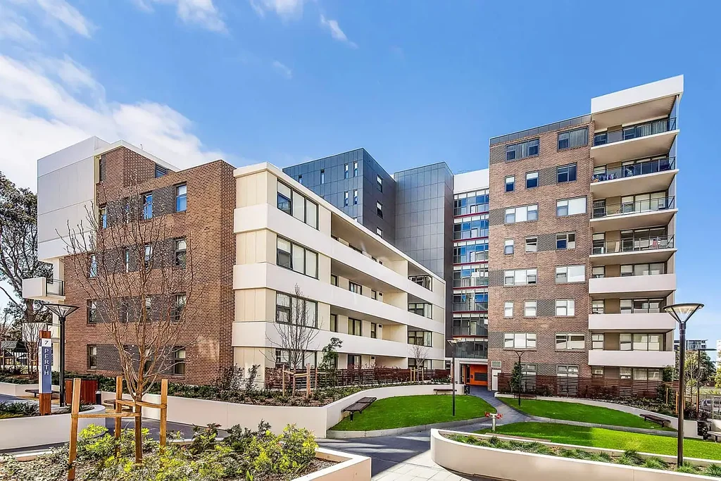Contemporary Near New One Bedroom Apartment with Leafy Views