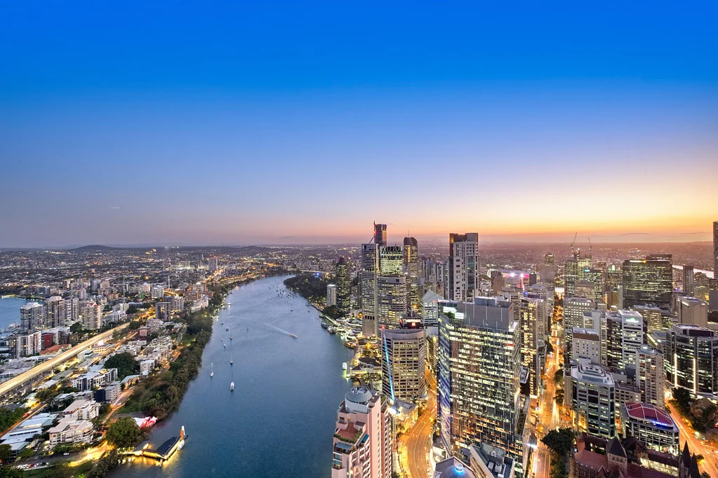 Fully Furnished With Amazing Views @ Skyline