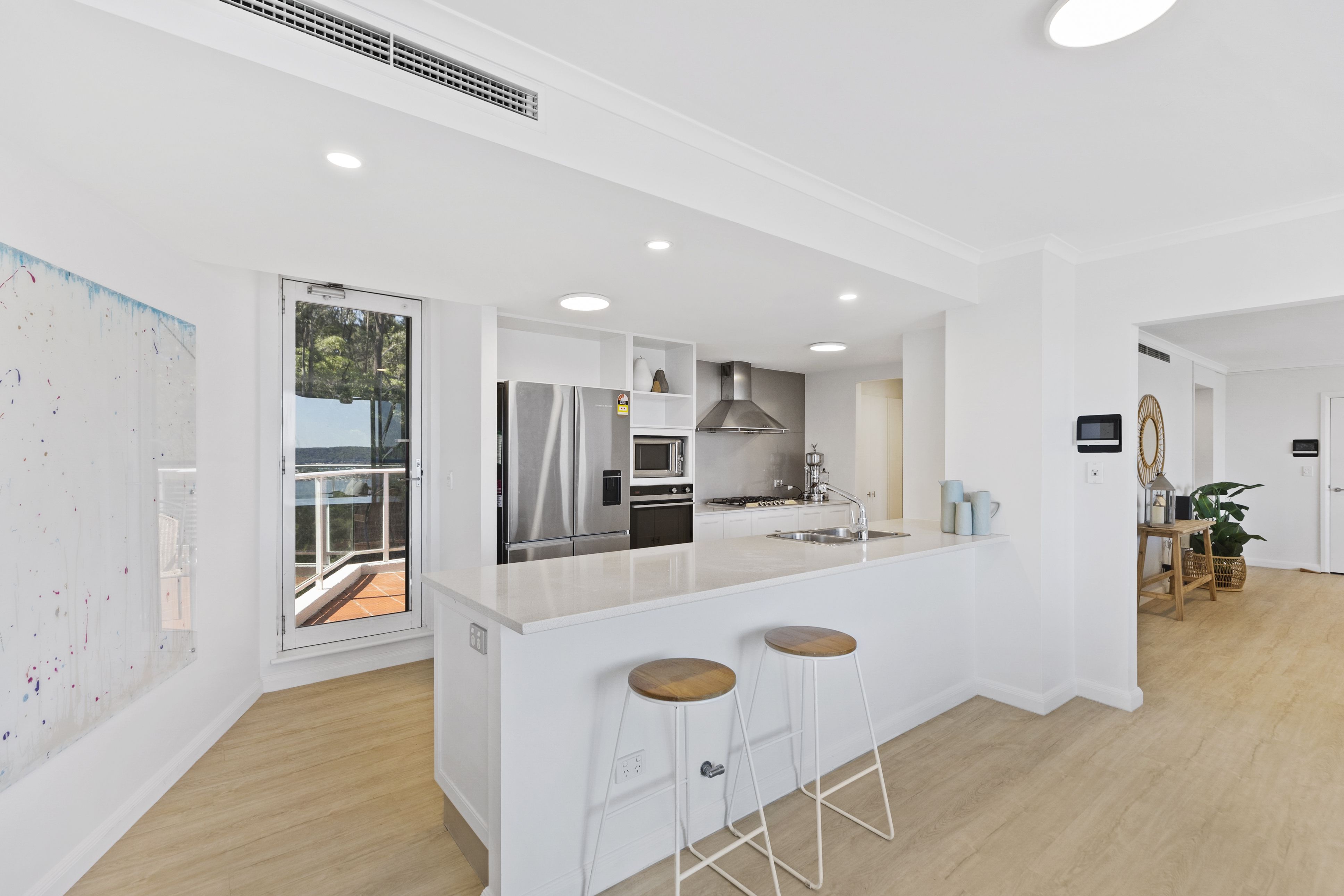 MARINERS VIEW UNIT 1004 97-99 JOHN WHITEWAY DR, GOSFORD NSW 2250, 0 Kuwarto, 0 Banyo, Unit