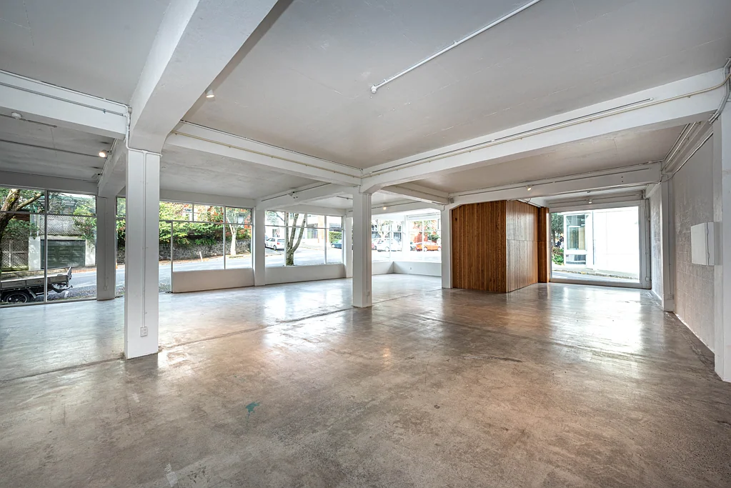 Eden Terrace Ground Floor office or showroom