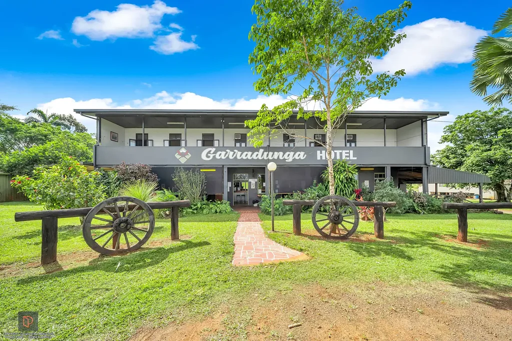 Garradunga 9ห้องนอน Garradunga Hotel | Freehold Going Concern
